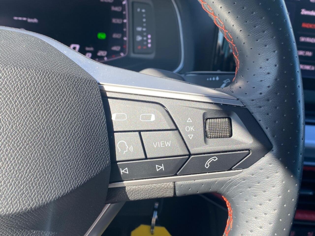 Seat Arona 1.0 TSI 110pk DSG FR | Camera | Alcantara-Leer | 18"Lmv