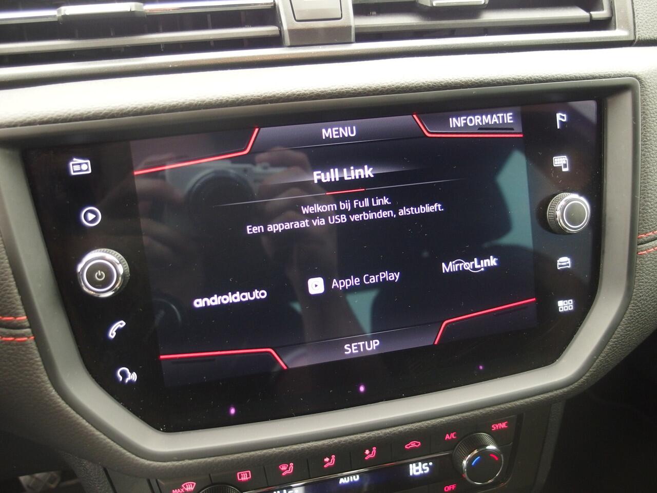 Seat Arona 1.5 TSI EVO FR Business Intense 4 CILINDER / VIRTUAL / NAVI / CARPLAY / PDC / CAMERA / KEYLESS / NL-AUTO