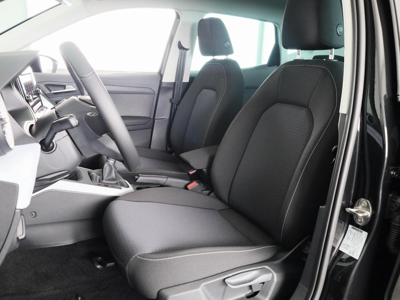 Seat Arona Style Business Intense 1.0 70 kW / 95 pk EcoTSI SU