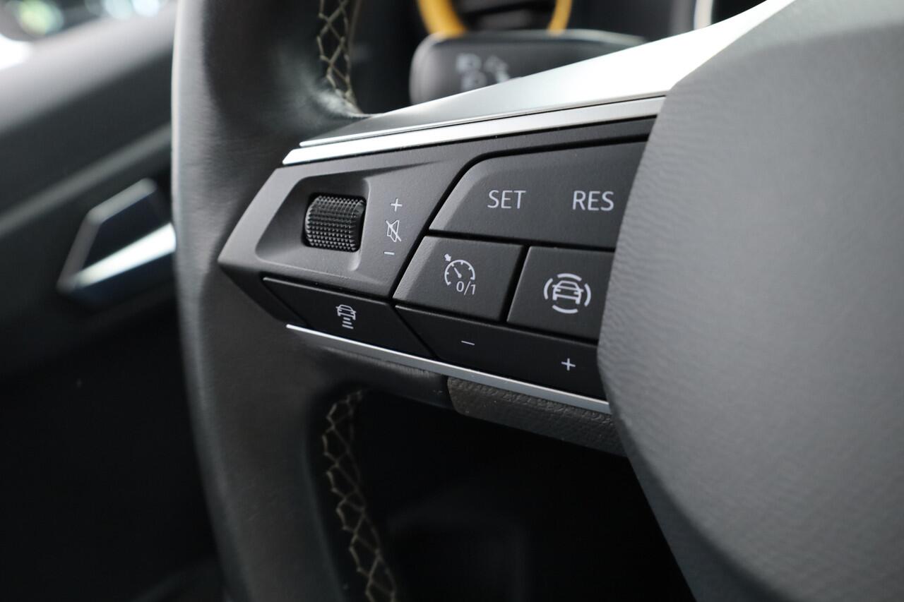 Seat Arona 1.0 TSI | Navi | Adapt. Cruise | Apple CarPlay | Clima | LED | PDC A