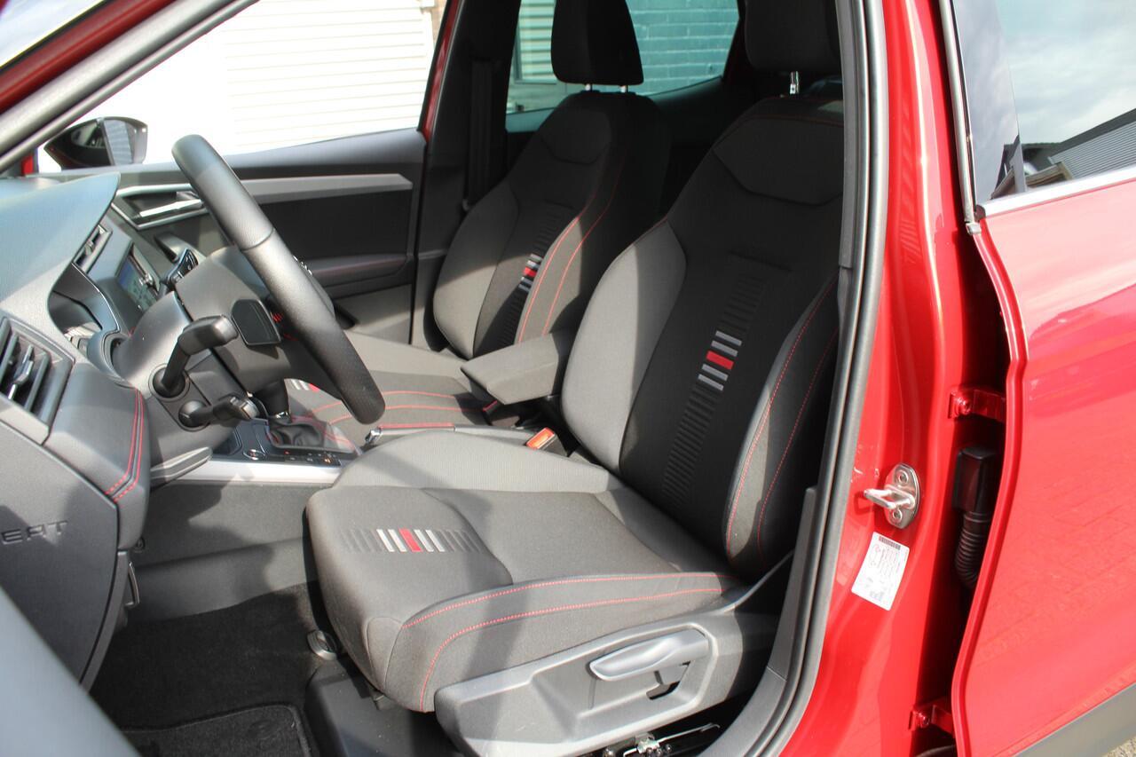 Seat Arona 1.0 TSI 116pk FR Business Intense DSG7 NL-Auto NAP Clima Cruise Navi Carplay BEATS 18"LMV Trekhaak 1100kg