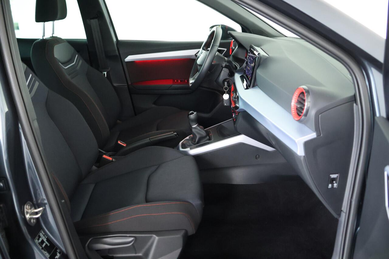 Seat Arona 1.0 TSI FR / LED / Navi / CarPlay / Clima / 4Season