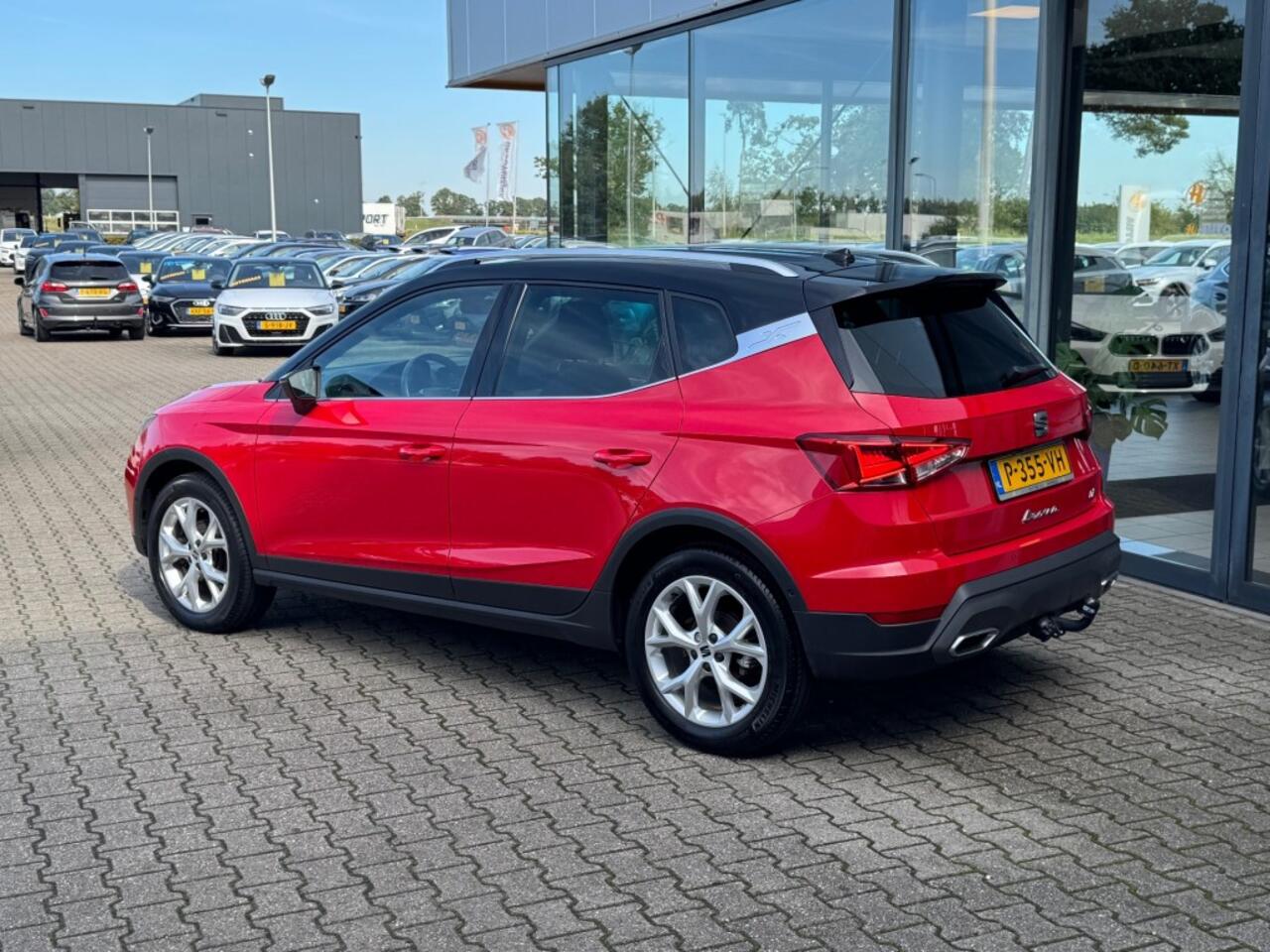 Seat Arona 1.0 TSI FR Business Intens - navigatie - camera