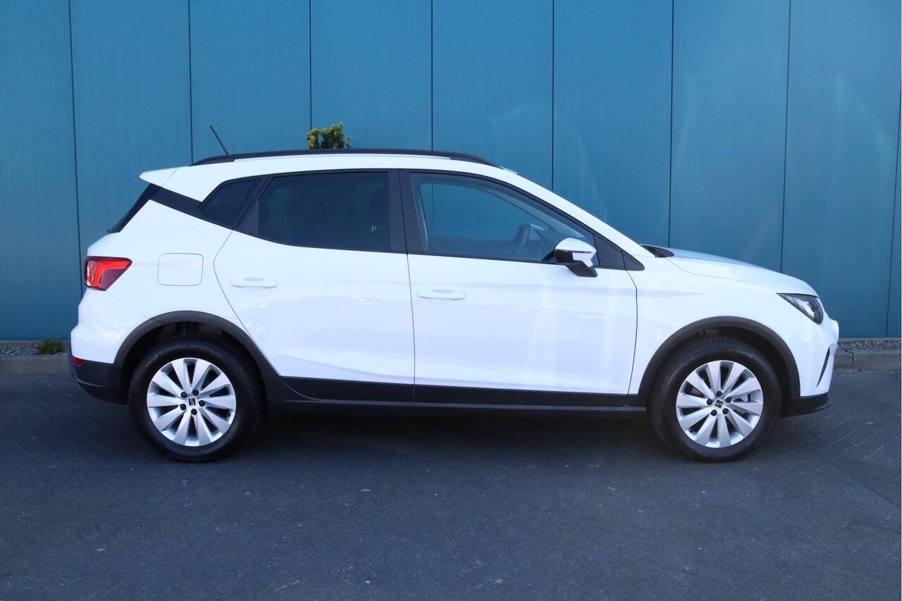 Seat Arona 1.0 TSI Style Business Intense CARPLAY|CRUISE|STOELVERW|DIGI.DASHB|CLIMA|LED|NAV|PDC|LMV