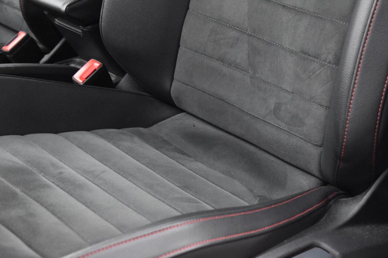 Seat Arona 1.0 TSI FR Virtual Xenon Lane DCC Keyless Camera Stoelvw