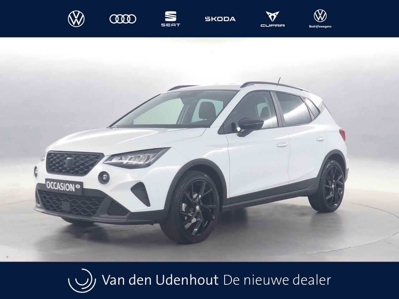 Seat Arona 1.0 TSI 95pk Style Business Connect / Navigatie via App Connect / Stoelverwarming / Parkeersensoren