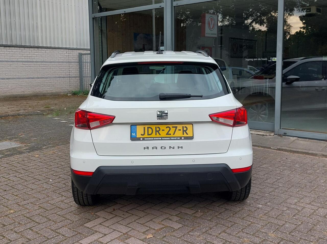 Seat Arona 1.0 TSI Style DAB Navi Apple