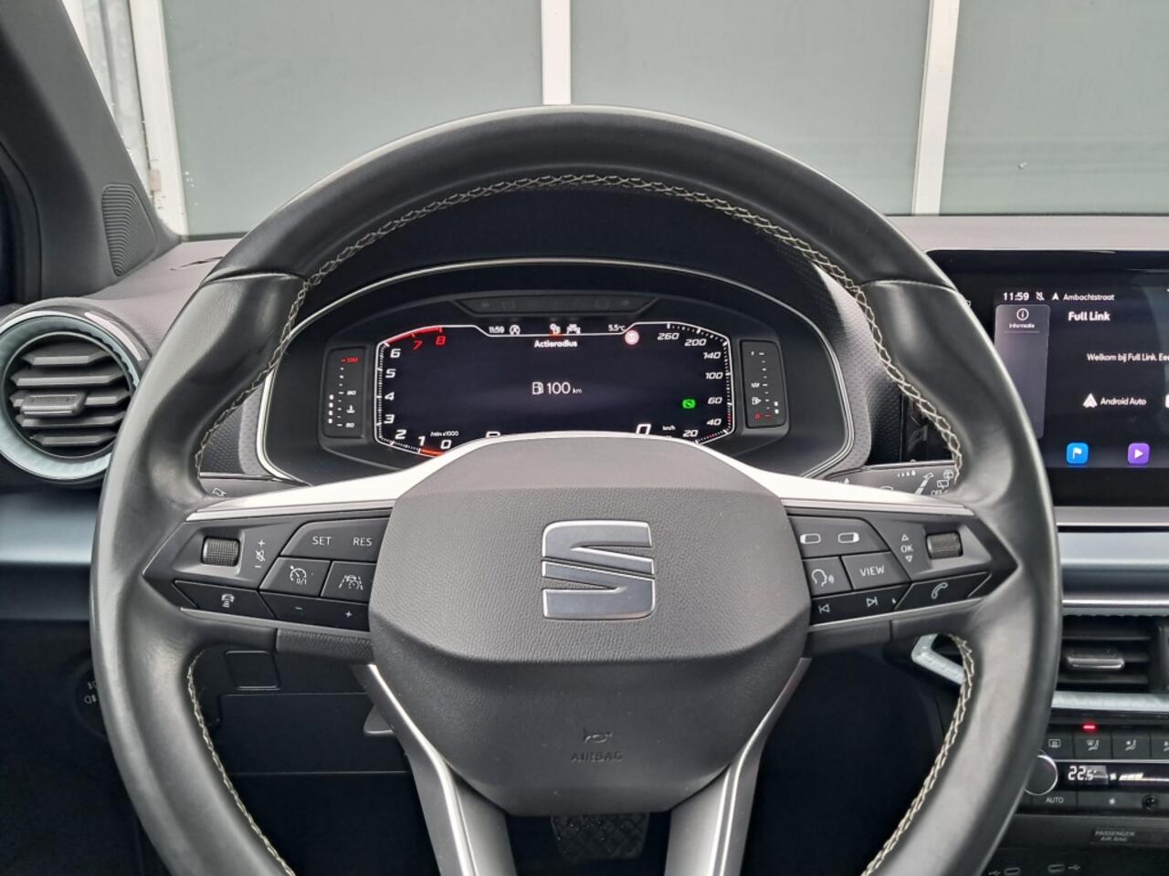 Seat Arona 1.0 TSI 110pk DSG Xperience | Side assist | Camera | 18 Inch