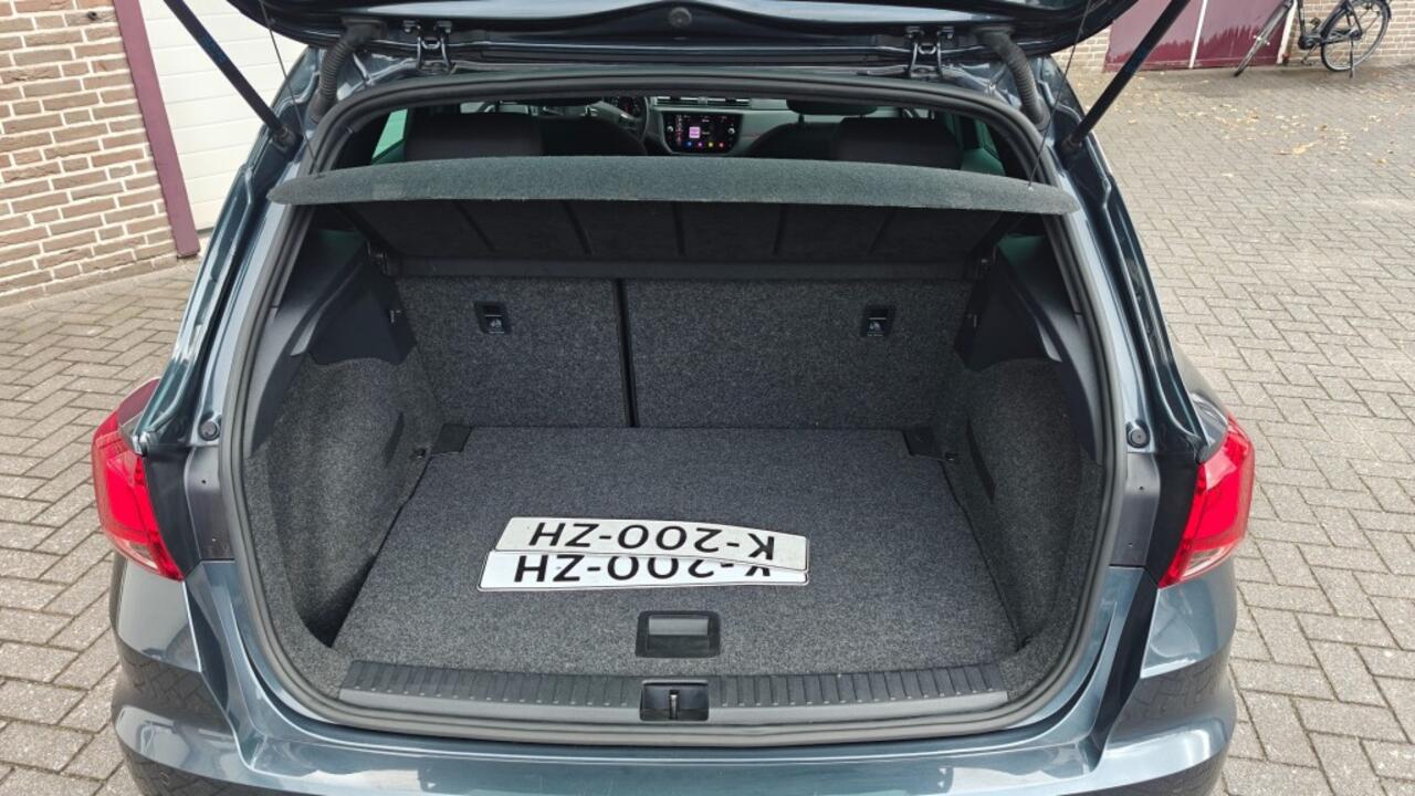 Seat Arona 1.0 TSI 95PK FR BUSINESS INTENSE - All Season banden - Prijs is all in.