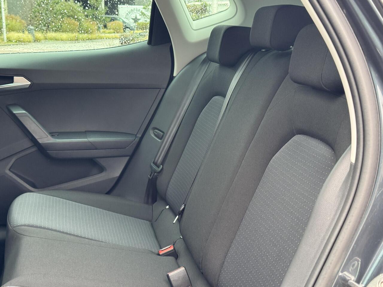 Seat Arona 115pk Style Business Connect | Cruise Control | Aut.Airco | CarPlay | Parkeersensoren achter | Virtual cockpit