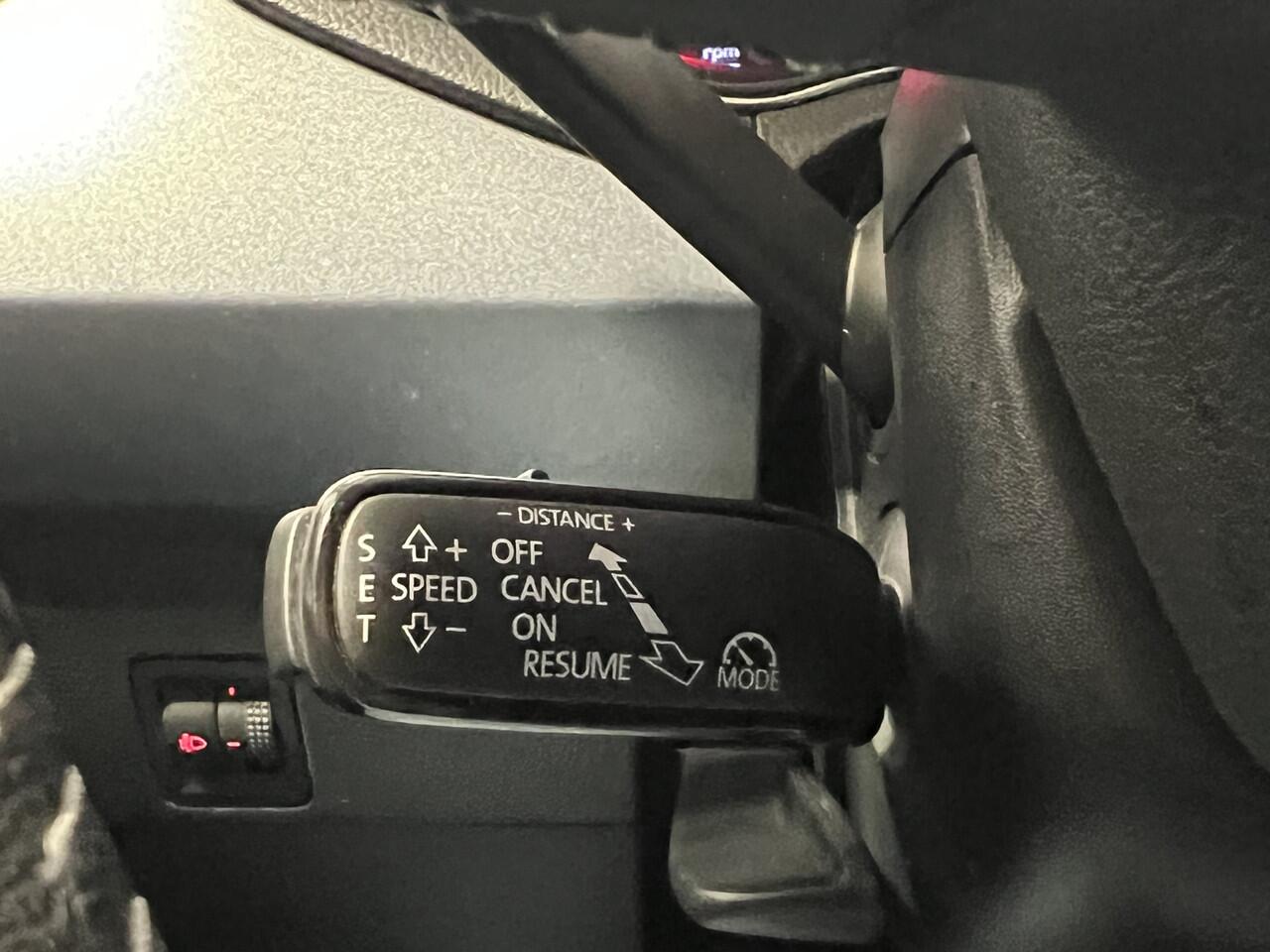 Seat Arona 1.0 TSI Style Business Intense | Navigatie/Android/Apple Carplay | LM Velgen 16" | PDC Voor en Achter | Cruise Control Adaptief | Airco Automatisch |