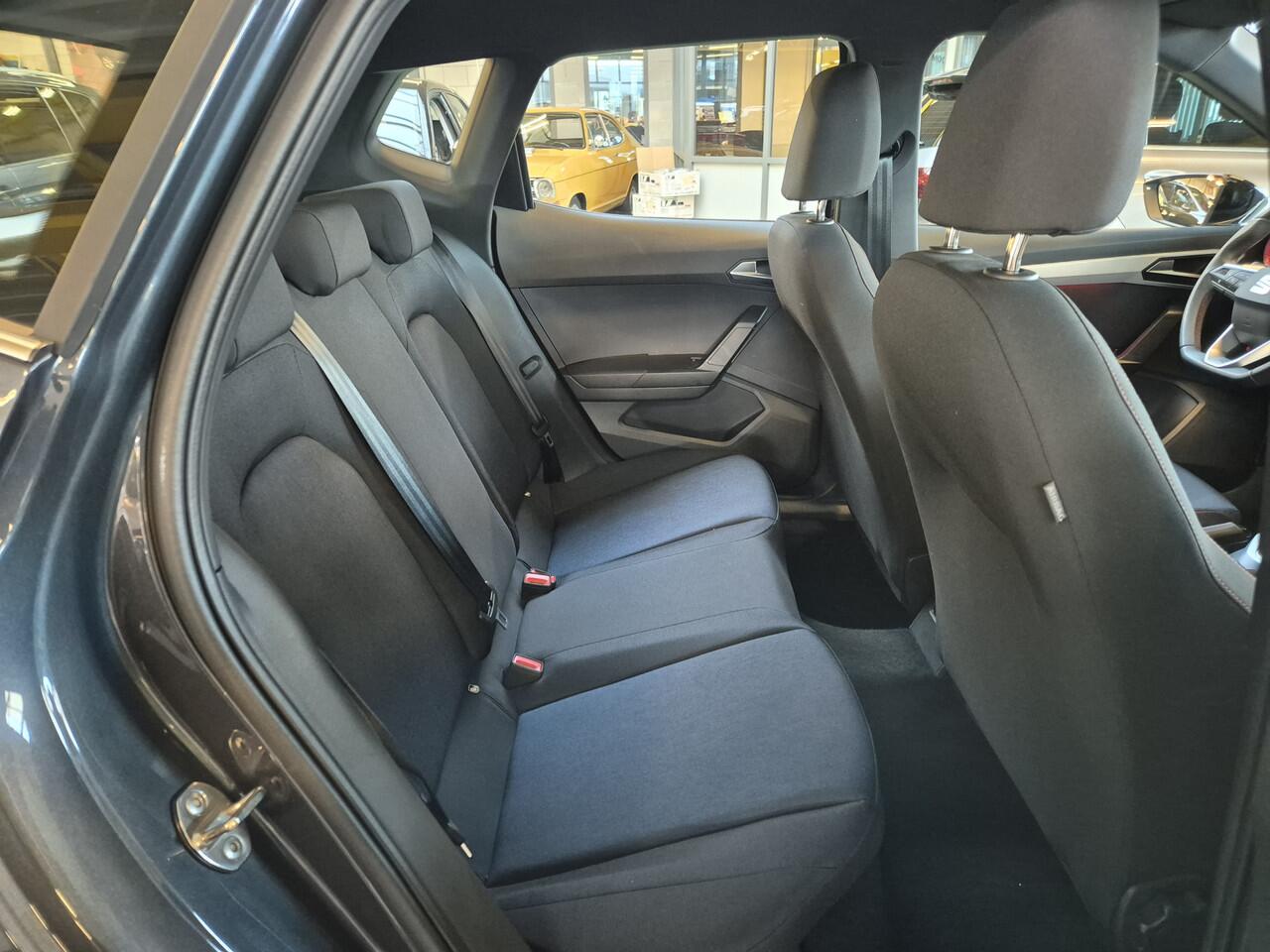 Seat Arona 1.5 TSI FR -150pk Automaat | Trekhaak | Navi | Rijklaarprijs incl. 1 jaar Bovag garantie