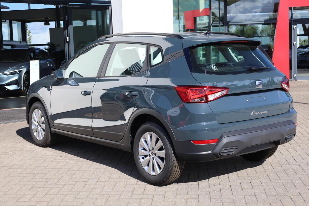 Seat Arona 1.0 EcoTSI Reference 95PK / 70kW Apple Carplay & Android Auto, cruise control, airconditioning, volledig digitaal instrumentenpaneel (Virtual Cockpit), verkeerstekenherkenning, parkeersensoren achter, 16'' LMV 'Design'