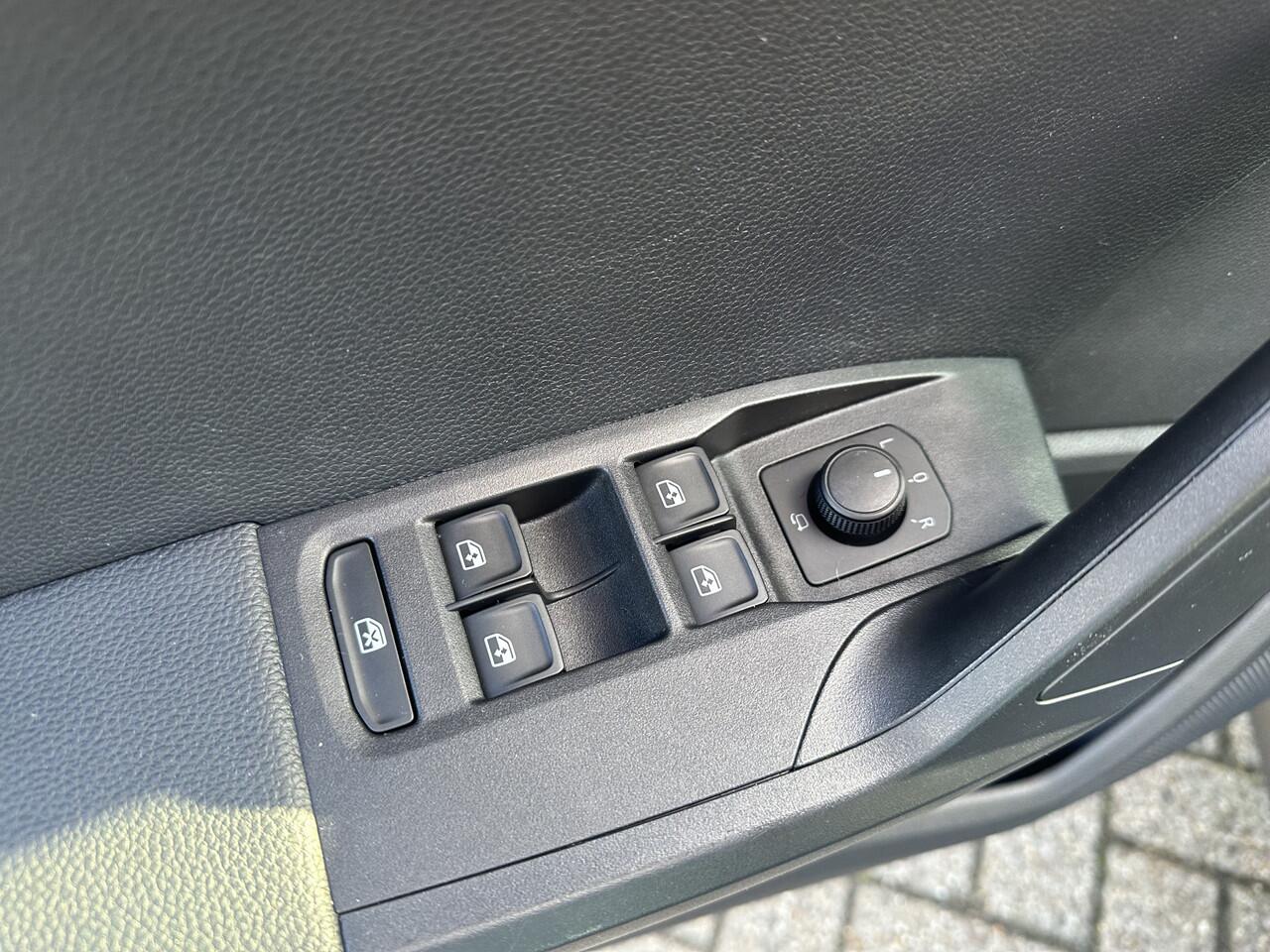 Seat Arona 1.0 TSI Style Business Intense