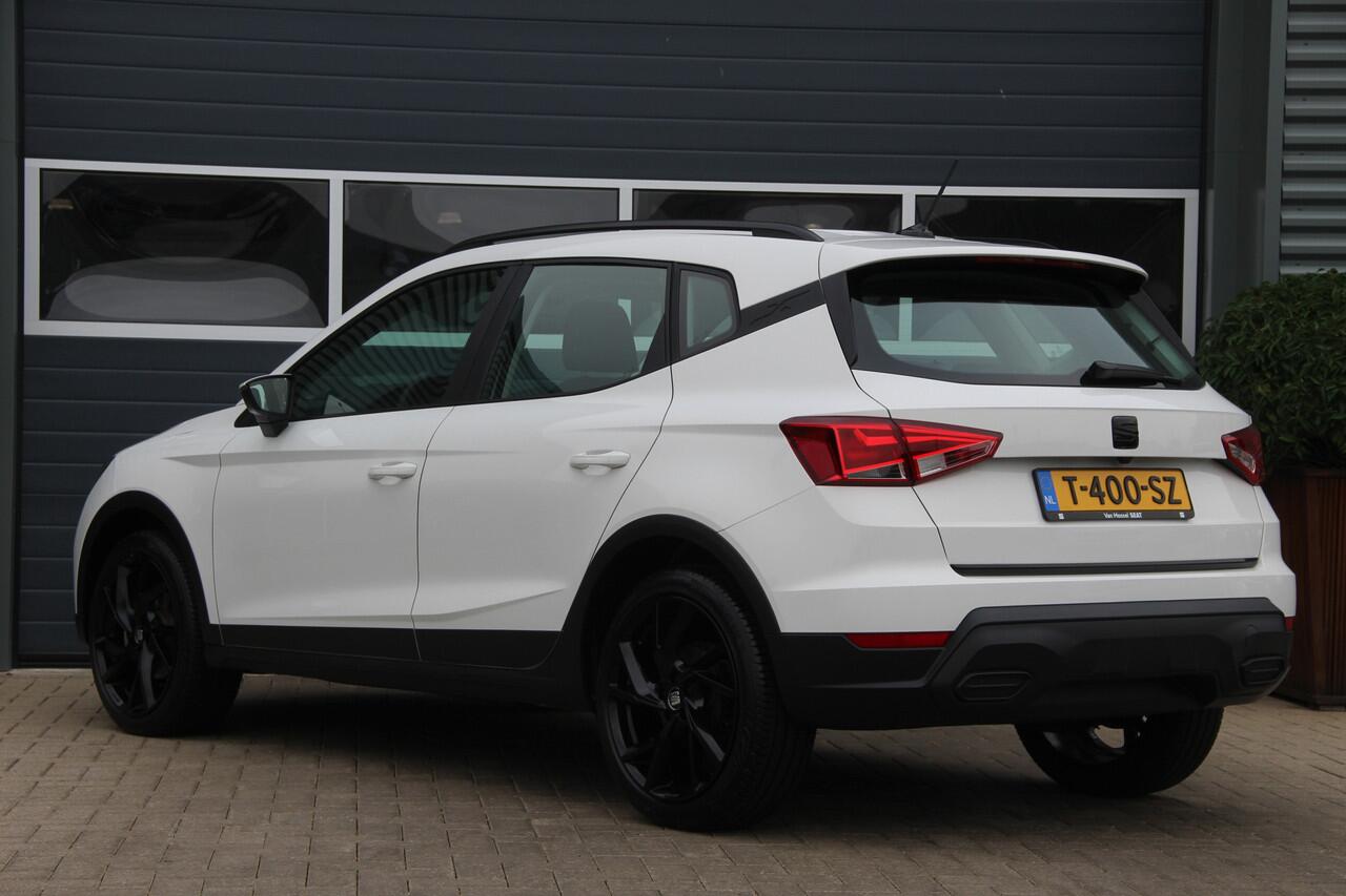Seat Arona 1.0 TSI | NL auto | CarPlay | Camera | Navi | Airco | Cruise | Lane assist | Front assist | Seat connect | LMV18'' Goede banden | Rijdt erg zuinig | Hoge instap | Zeer nette auto