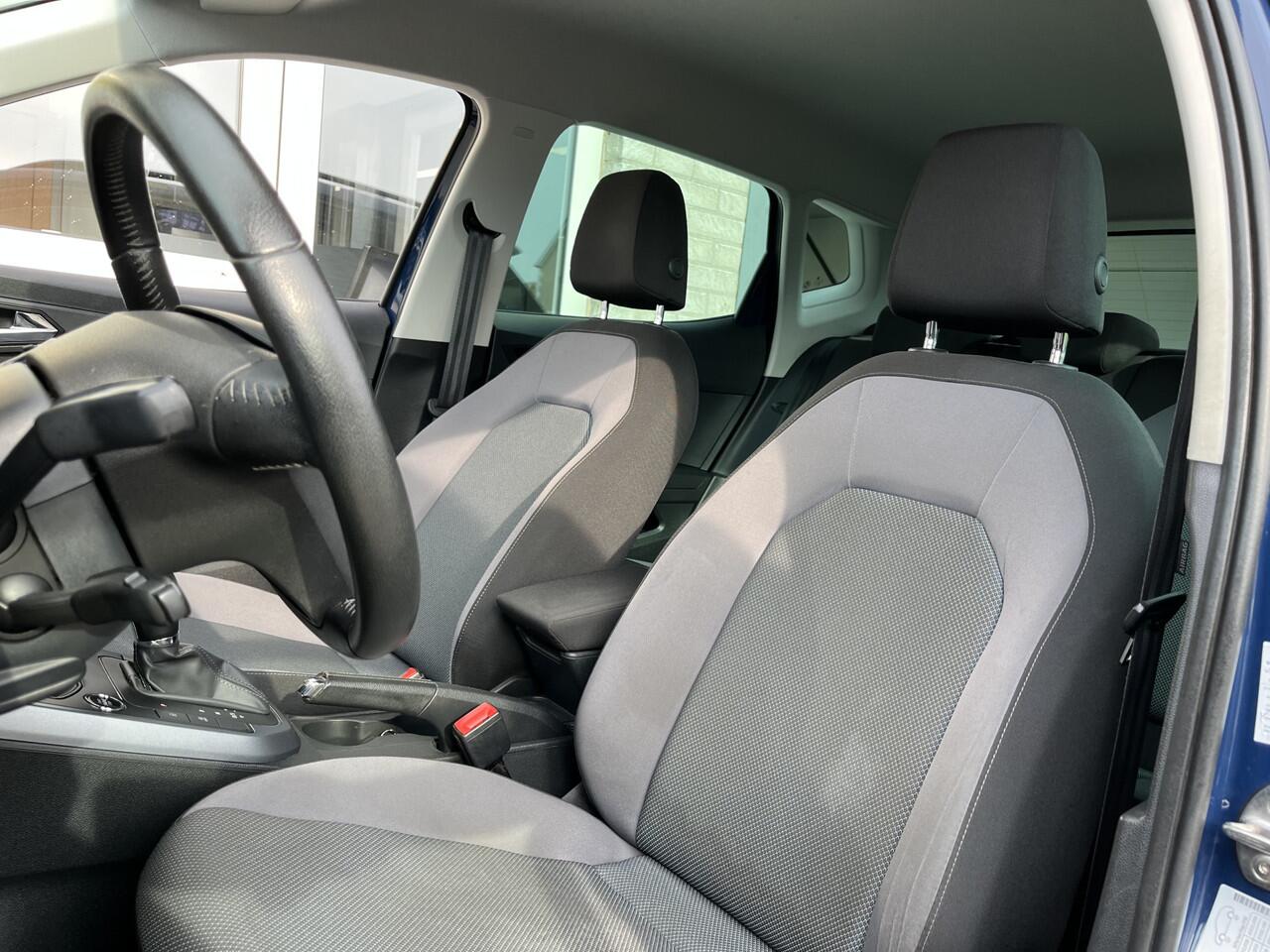 Seat Arona 1.0 TSI Style Business Intense / AUTOMAAT/ TREKHAAK/ KEYLESS/ ADAPT. CRUISE/ FULL LINK/ PARK. SENSOREN + CAMERA/ SPRAAKBEDIENING/ NAVI/ CLIMA/ 16" LMV