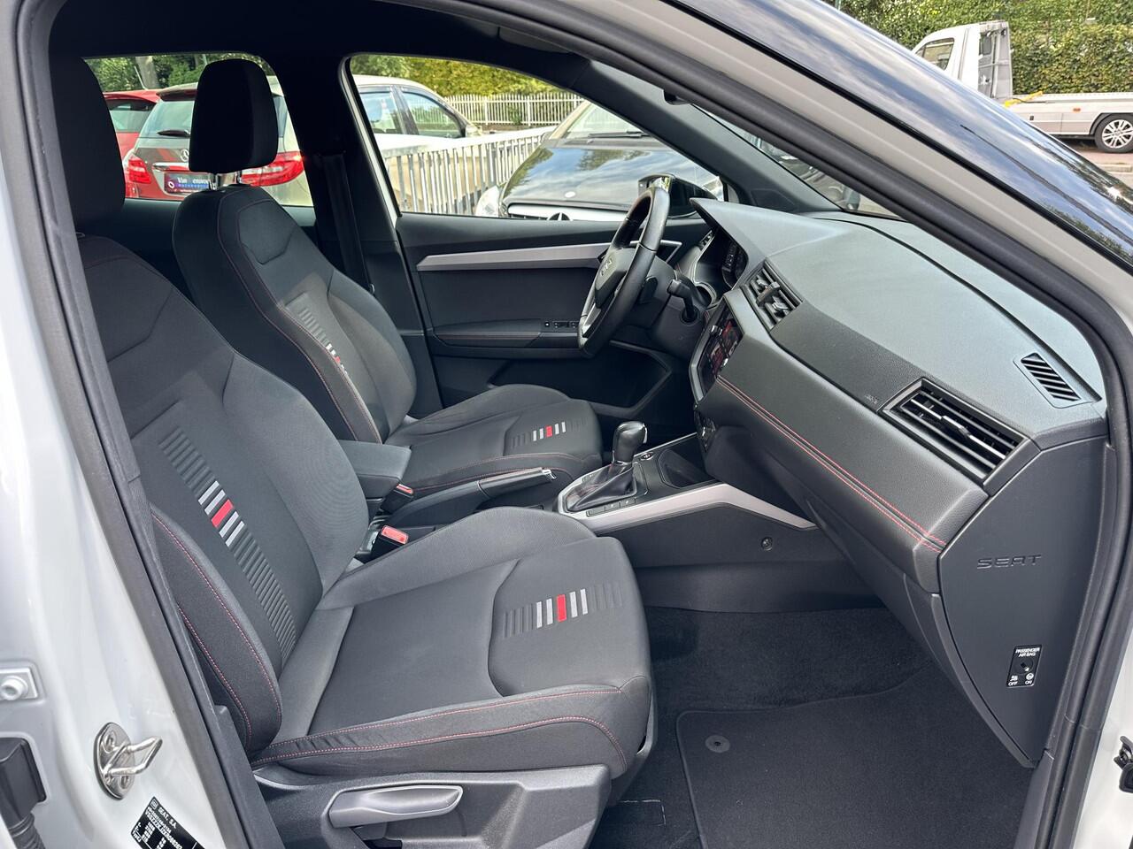 Seat Arona 1.0 TSI DSG Automaat FR Business Intense VirtualDash|ACC|Camera|CarPlay|Keyless|Trekhaak