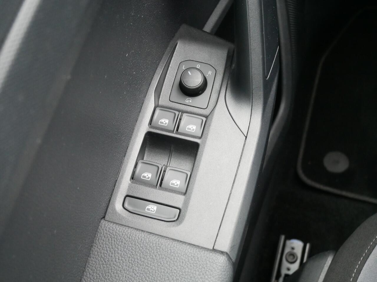 Seat Arona 1.0 TSI Style, Full Link, LED, Koplampen, Hoge Instap