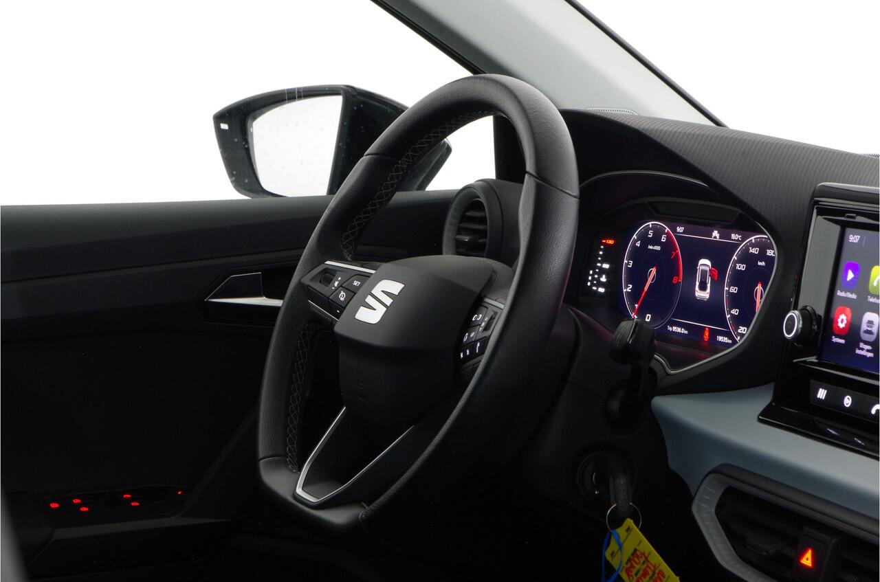 Seat Arona 1.0 TSI Style > Camera/17inch/stoelverwarming/cruise control...