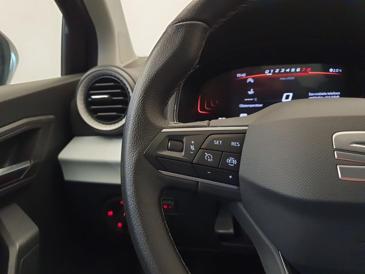 Seat Arona 1.0 TSI 110pk DSG/AUT Style Cruise control, Climatronic, PDC