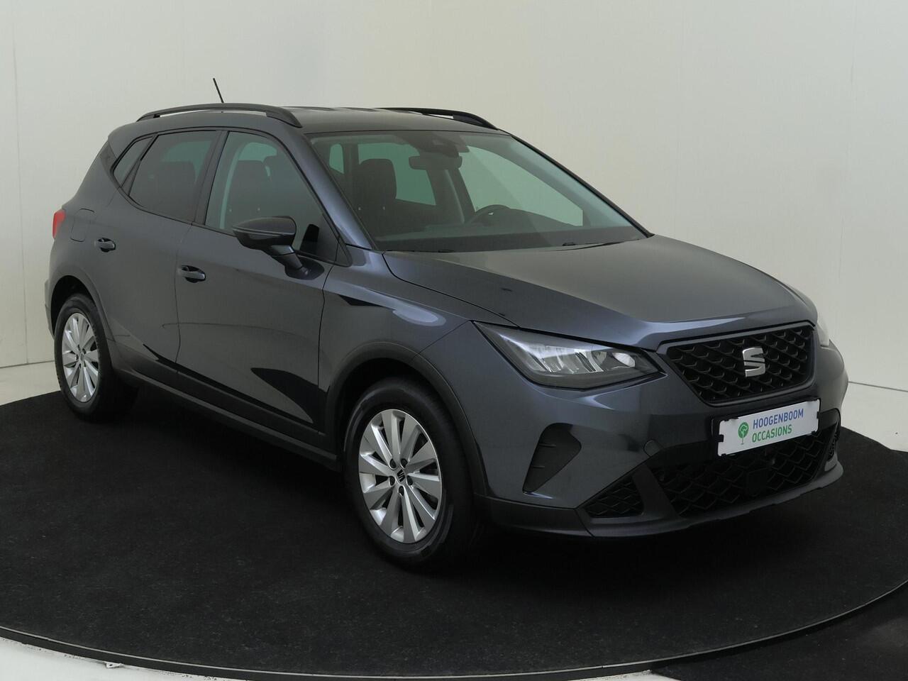 Seat Arona 1.0 TSI Style | Navigatie | Digital cockpit | Climate control | Cruise control | CarPlay | Elektrisch inklapbare buitenspiegels | Lane- en frontassist |