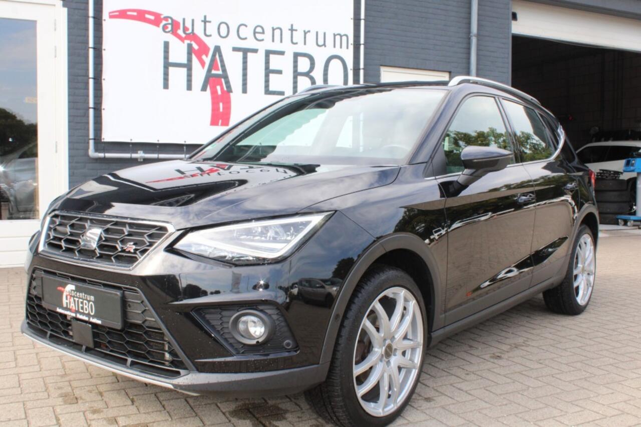 Seat Arona 1.0 TSI Excellence Intens Navi groot camera Apple Car Play 17LM