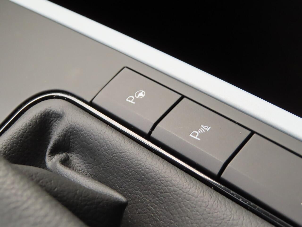 Seat Arona 1.0 EcoTSI Style Business Connect | full led | camera | parkeersensoren voor + achter |