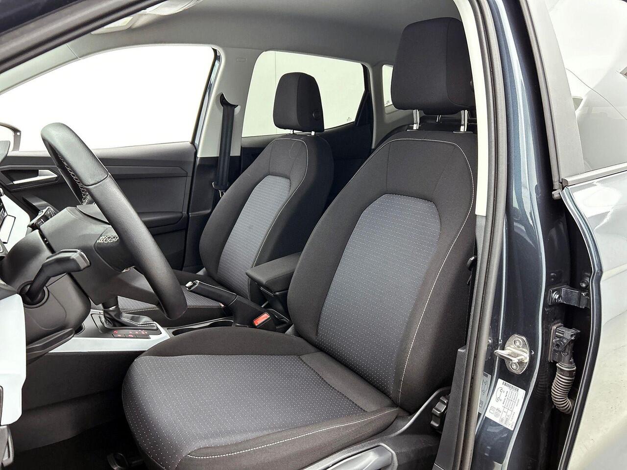 Seat Arona 1.0 EcoTSI Style Connect CARPLAY-NAV | CLIMA | PRIVACY-GLASS | 16"LMV