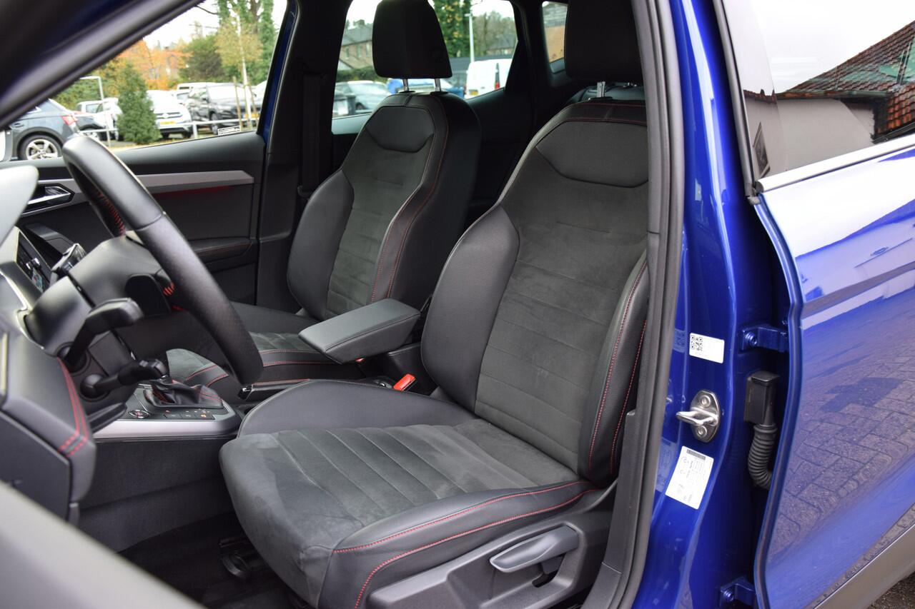 Seat Arona 1.0 TSI 115PK FR Business Intense DSG Automaat | Org. NL | BOVAG Garantie | Virtual Cockpit | Camera | Adaptive Cruise Control | Stoelverwarming | BEATS Audio | Carplay |