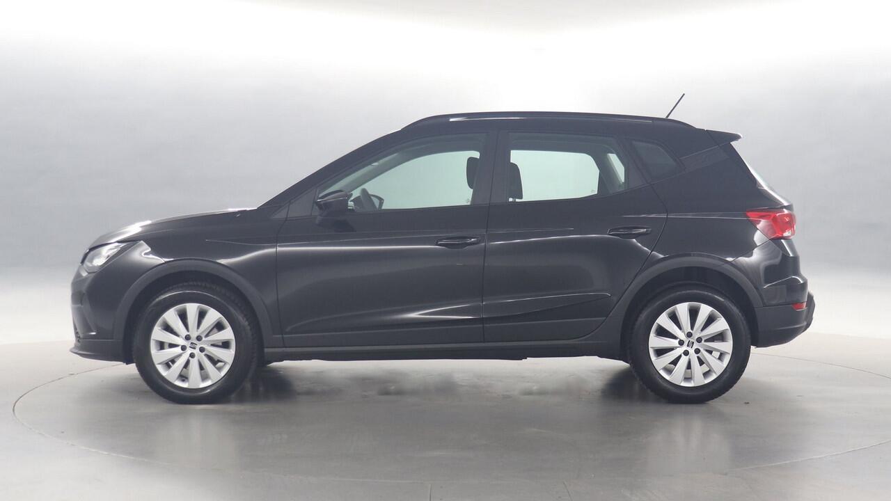 Seat Arona 1.0 EcoTSI 95pk Reference / Navigatie via App Connect / Cruise Control / Parkeersensoren
