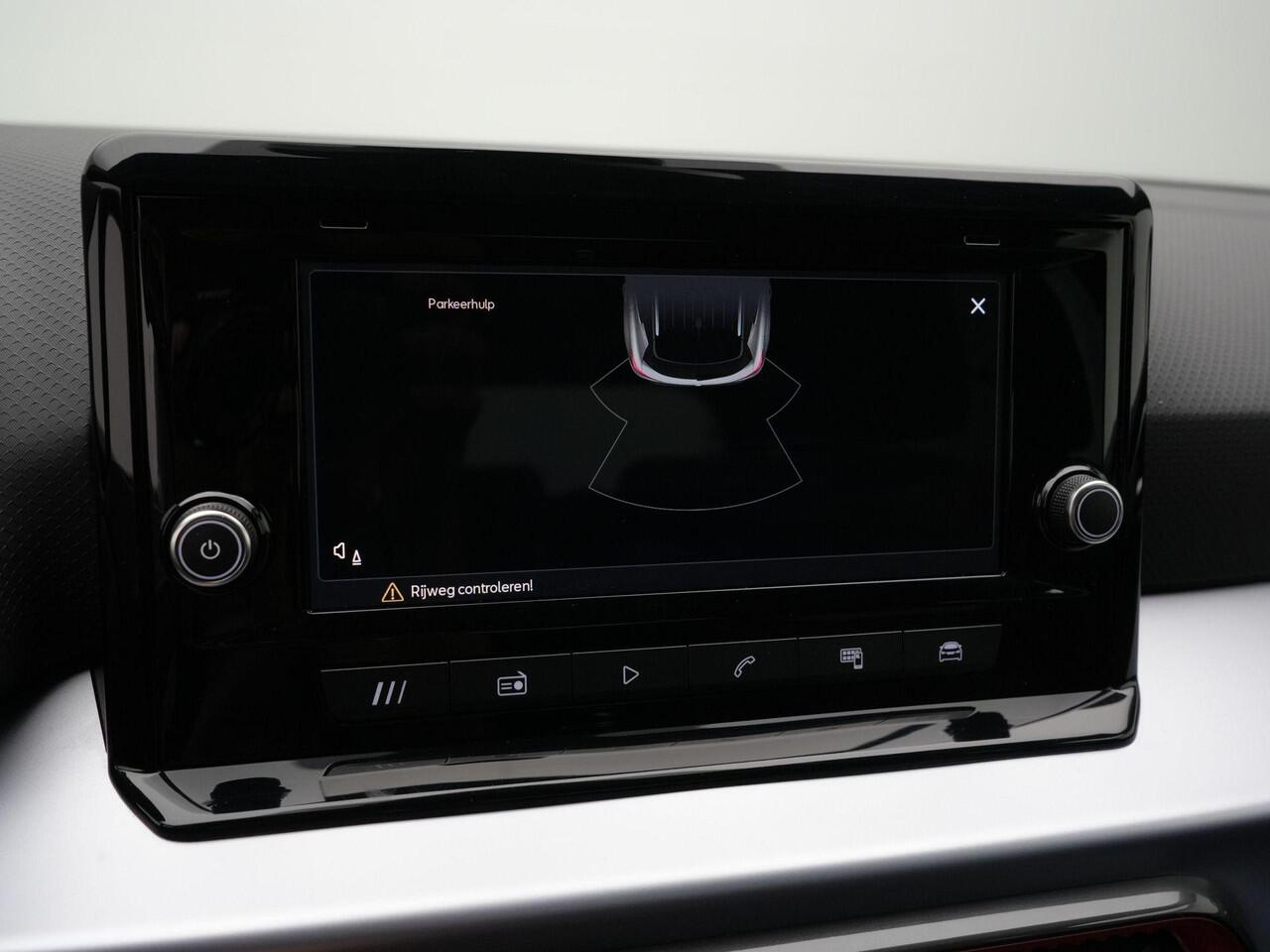 Seat Arona 1.0 EcoTSI 95 pk FR | Adaptive Cruise | Virtual Cockpit | Apple Carplay / Android auto | Parkeersensoren achter