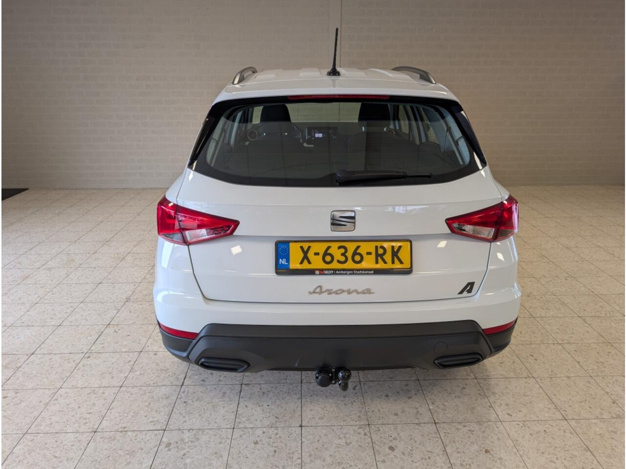 Seat Arona 1.0 TSI (110Pk) Style Stoelverwarming Géén Afleverkosten
