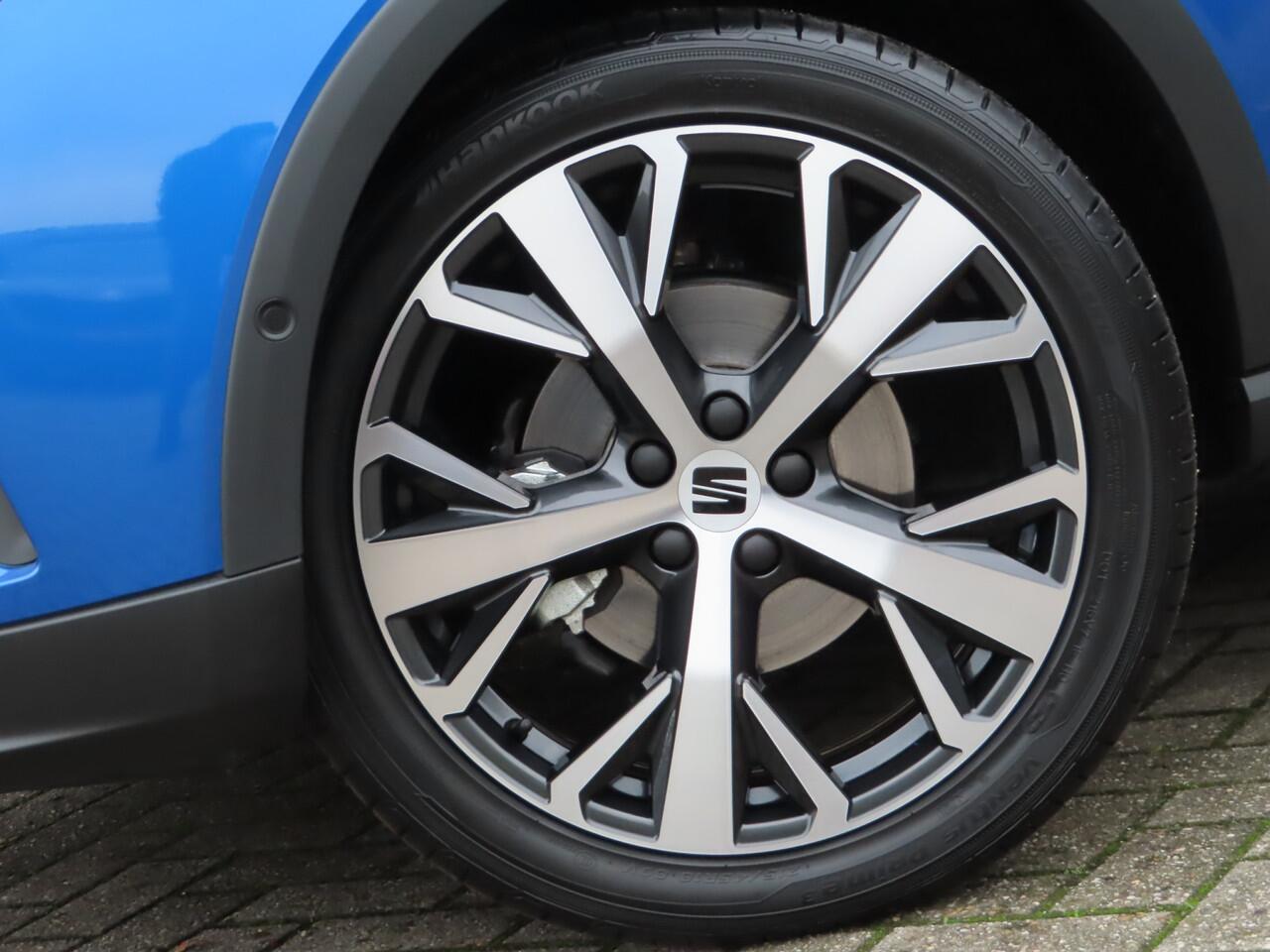 Seat Arona 1.0 TSI Xperience DSG | groot navi scherm | camera | full led | parkassist |