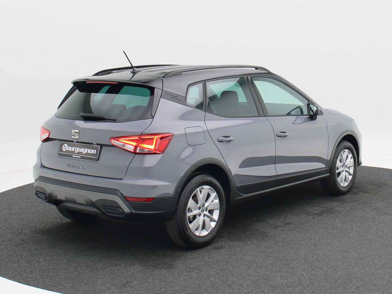 Seat Arona Style Business Connect 1.0 TSI 115 PK | Automaat | Stoelverwarming | Parkeersensoren | Apple carplay / Android auto