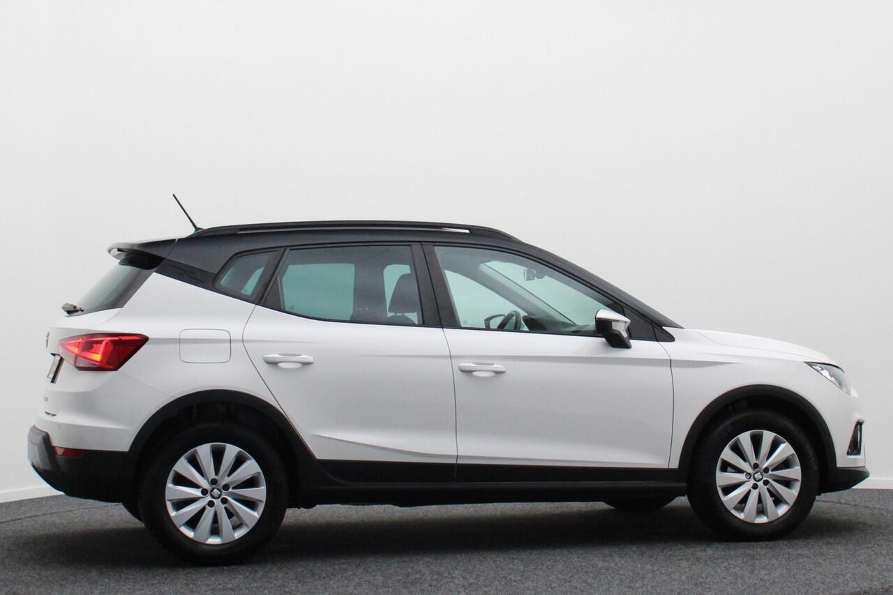 Seat Arona 1.0 TSI Style Business Intense Climate, ACC, Camera, Apple Carplay, DAB, PDC, LED, KeyLess, 16''