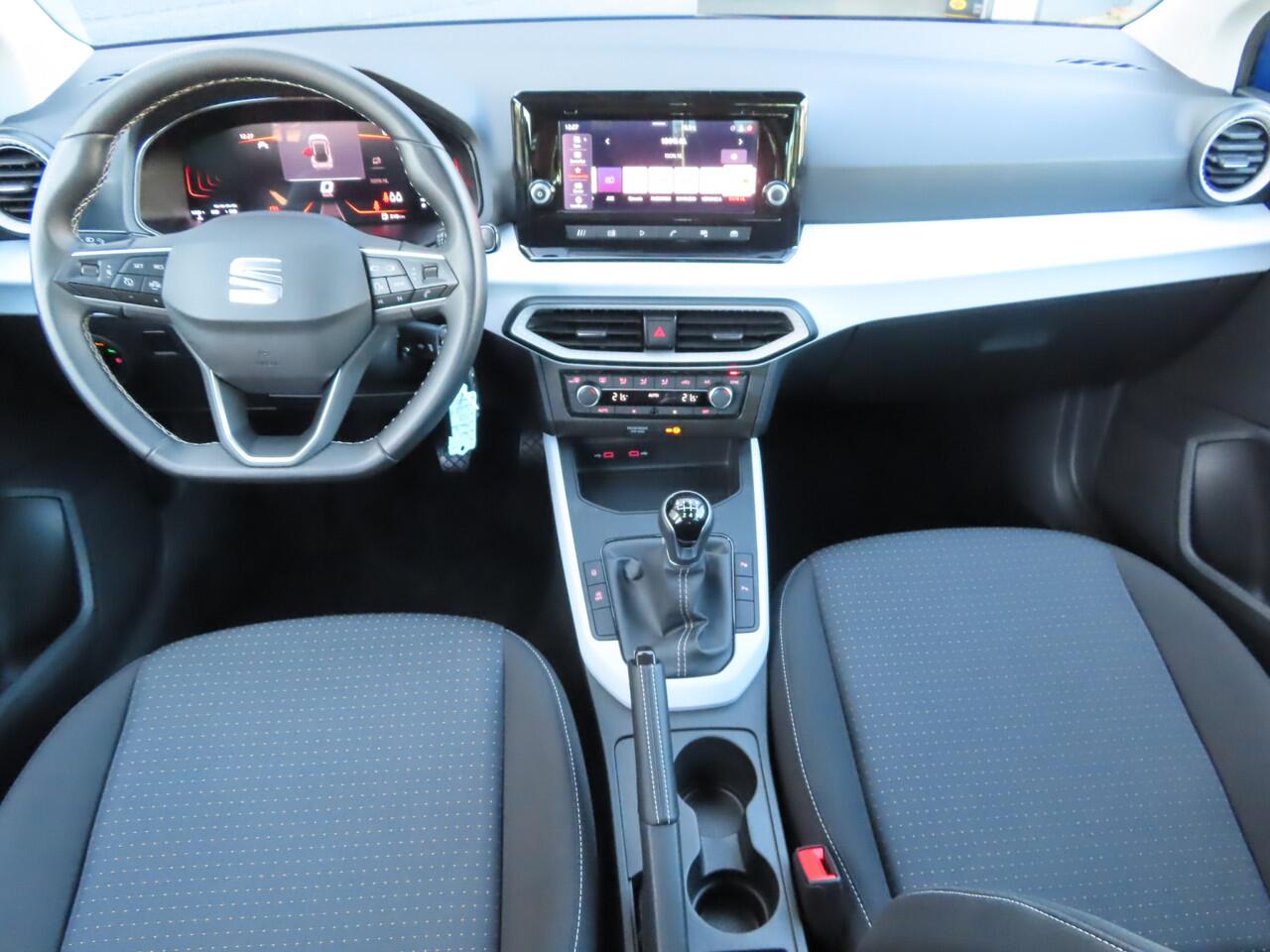 Seat Arona 1.0 EcoTSI Style Business Connect | camera | full led | parkeersensoren voor + achter