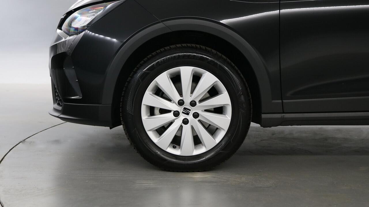 Seat Arona 1.0 EcoTSI 95pk Reference / Navigatie via App Connect / Cruise Control / Parkeersensoren