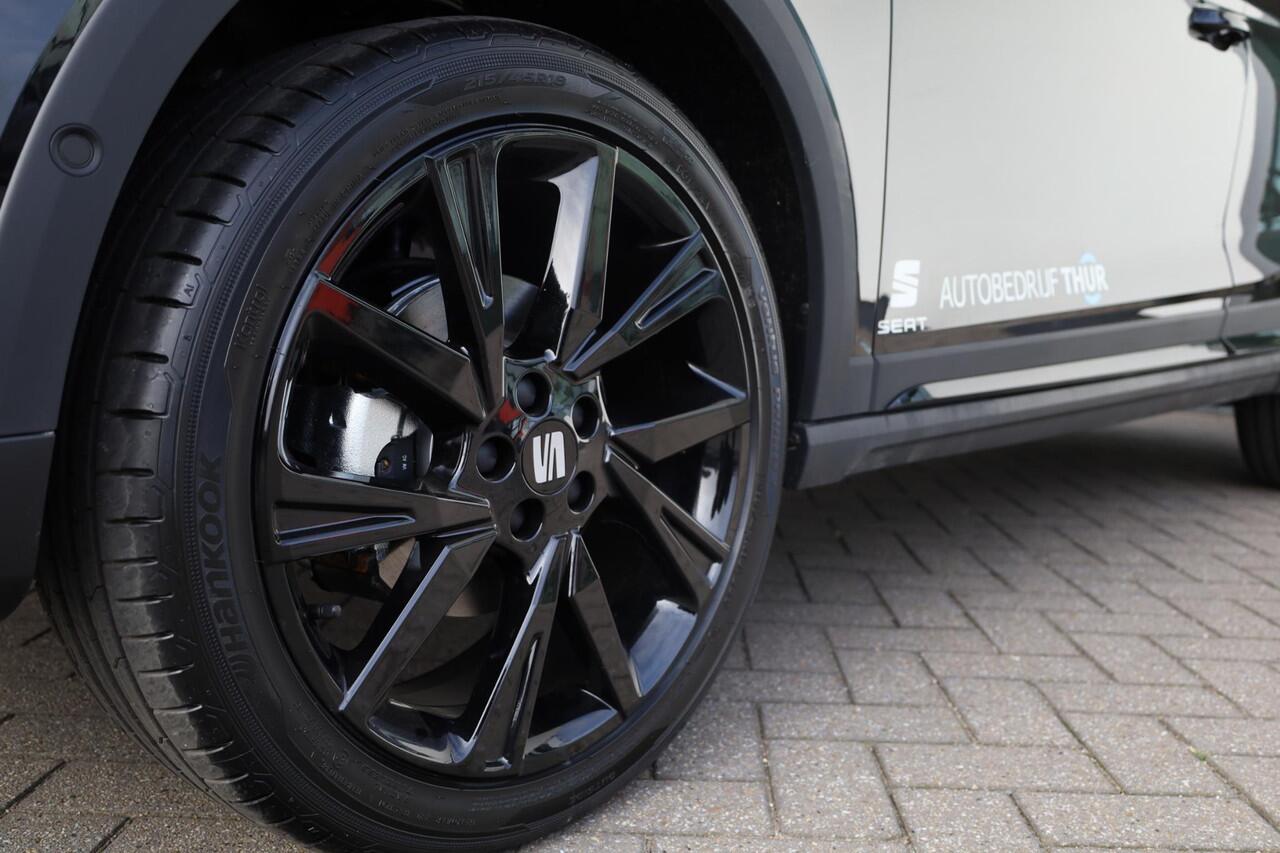 Seat Arona 1.0 EcoTSI FR Business Connect 95PK / 70kW Keyless start + entry, adaptieve cruise control met Stop&Go, elektrisch verstel- en inklapbare buitenspiegels, Apple Carplay / Android Auto, DAB+, achteruitrijcamera (rear view), parkeersensoren voor en achter, 1