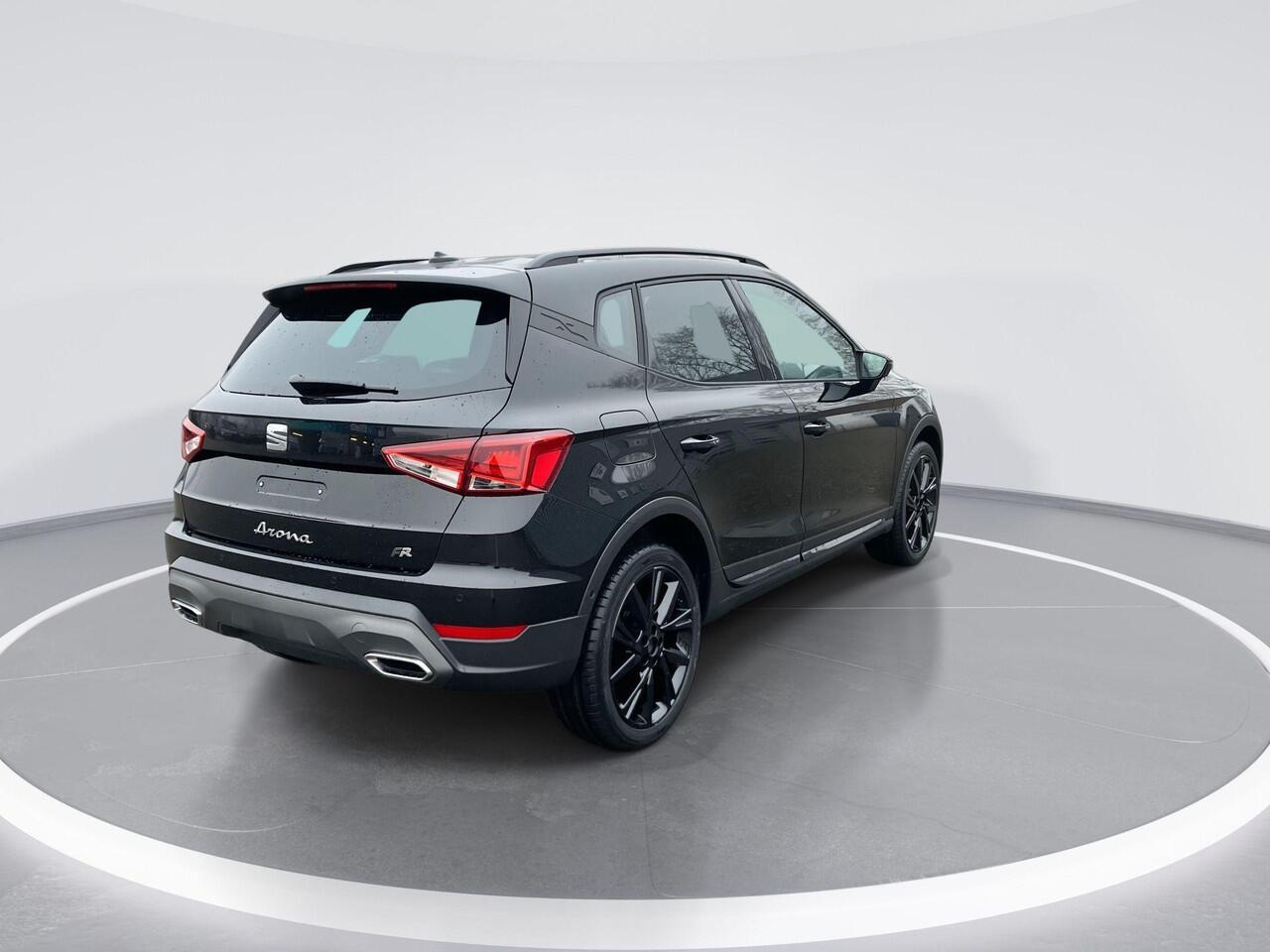 Seat Arona FR Business Connect 1.0 70 kW / 95 pk EcoTSI SUV 5 | Black Pack | 2500,- Herwaardering! 32000,- Fiscaal!