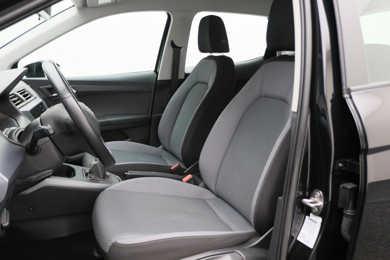 Seat Arona 1.0 TSI Style Business Intense Camera, Apple Carplay, Stoelverwarming, Cruise, PDC