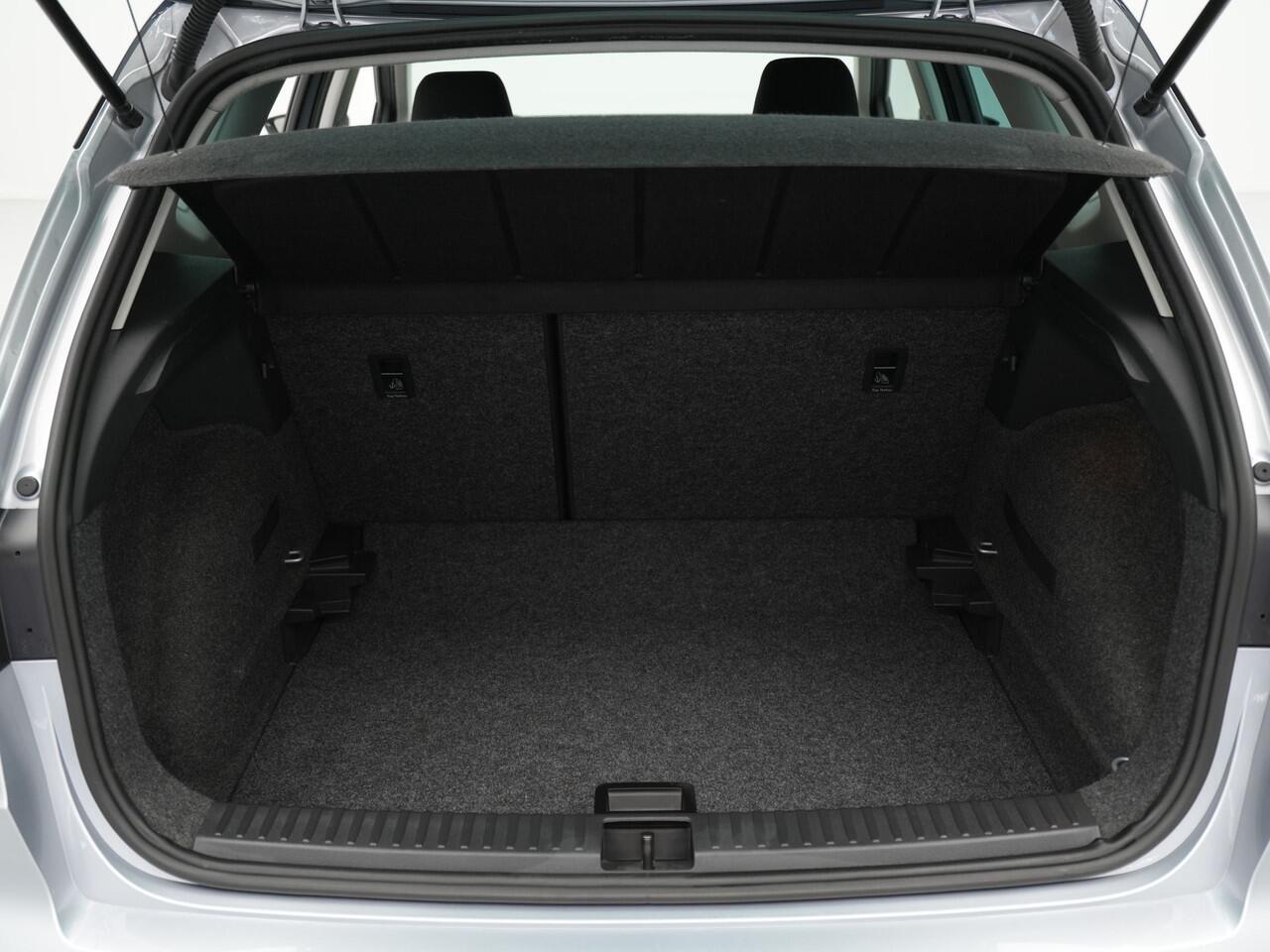 Seat Arona 1.0 TSI 110pk style Navigatie Clima Keyless Camera Virtual cockpit Carplay 158