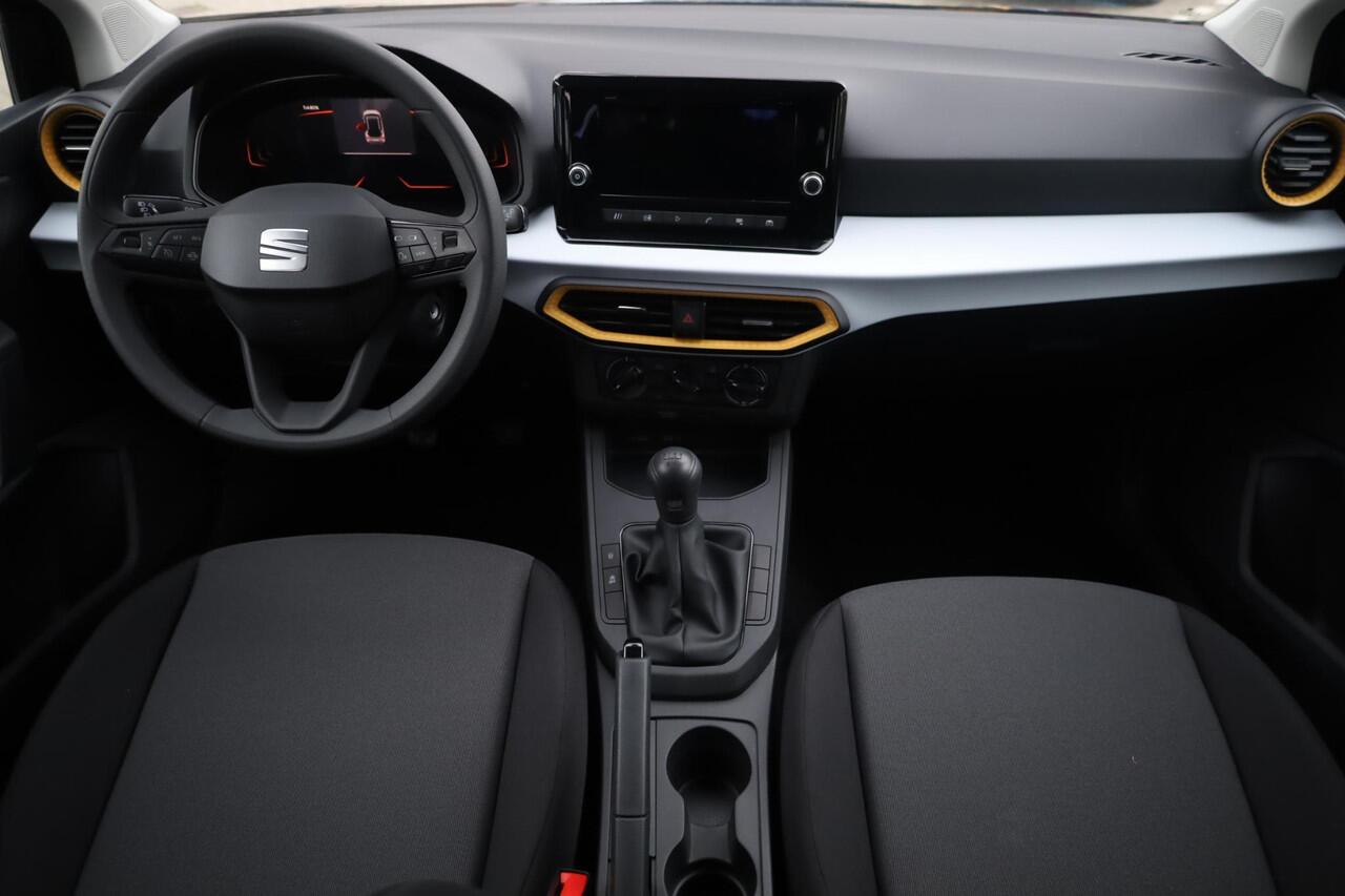 Seat Arona 1.0 EcoTSI Reference 95PK / 70kW, *PRIVATE LEASE VANAF ¤ 369,- | Apple Carplay & Android Auto, cruise control, LED koplampen, volledig digitaal instrumentenpaneel, airco, parkeersensor achter, verkeerstekenherkenning, rijstrooksensor met correctie, DAB, c