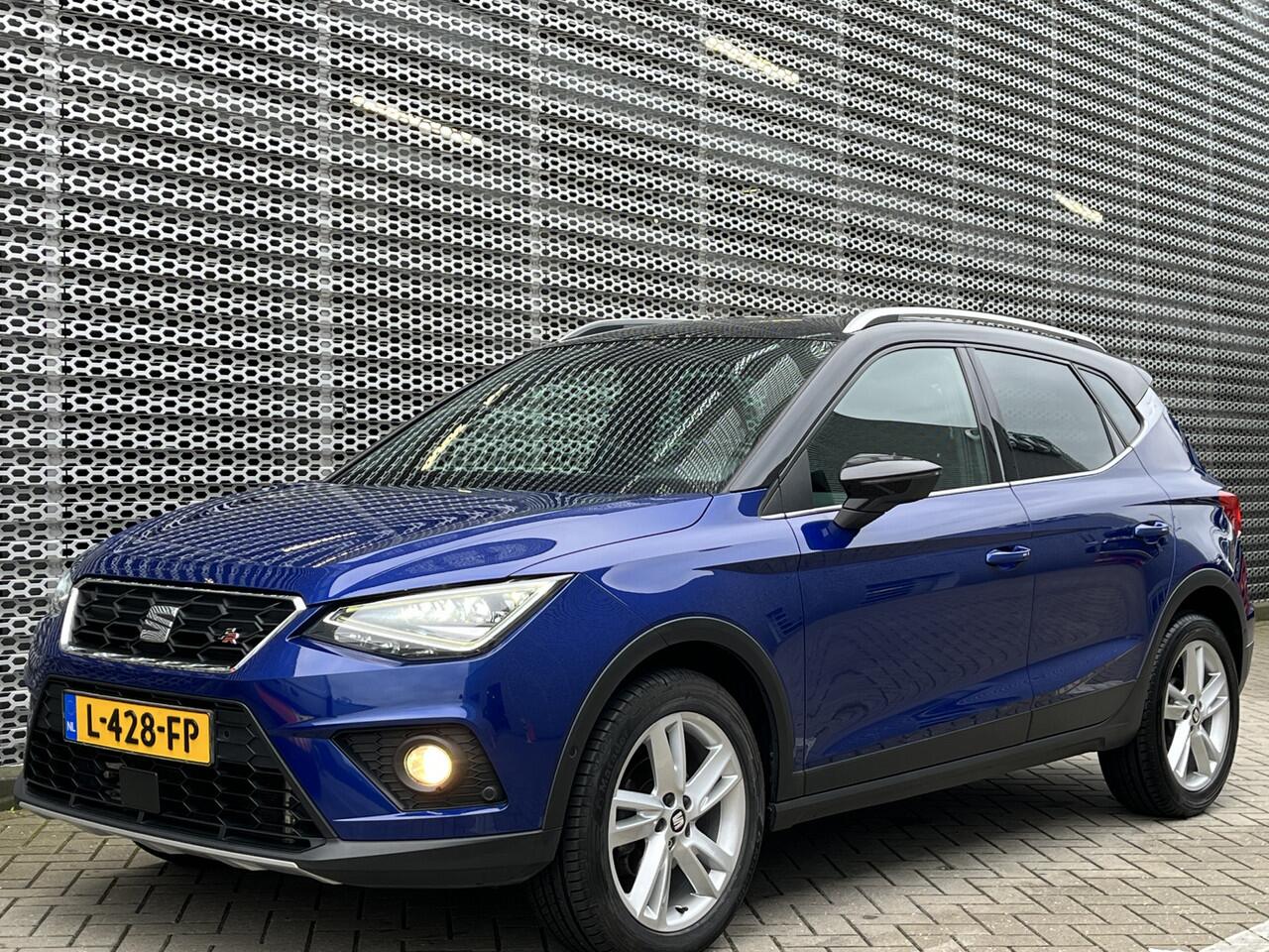 Seat Arona 1.0 TSI FR Business Intense / Digitaal dashboard / Navigatie / App connect / Climate controle / Camera / Parkeersensoren v+a / **