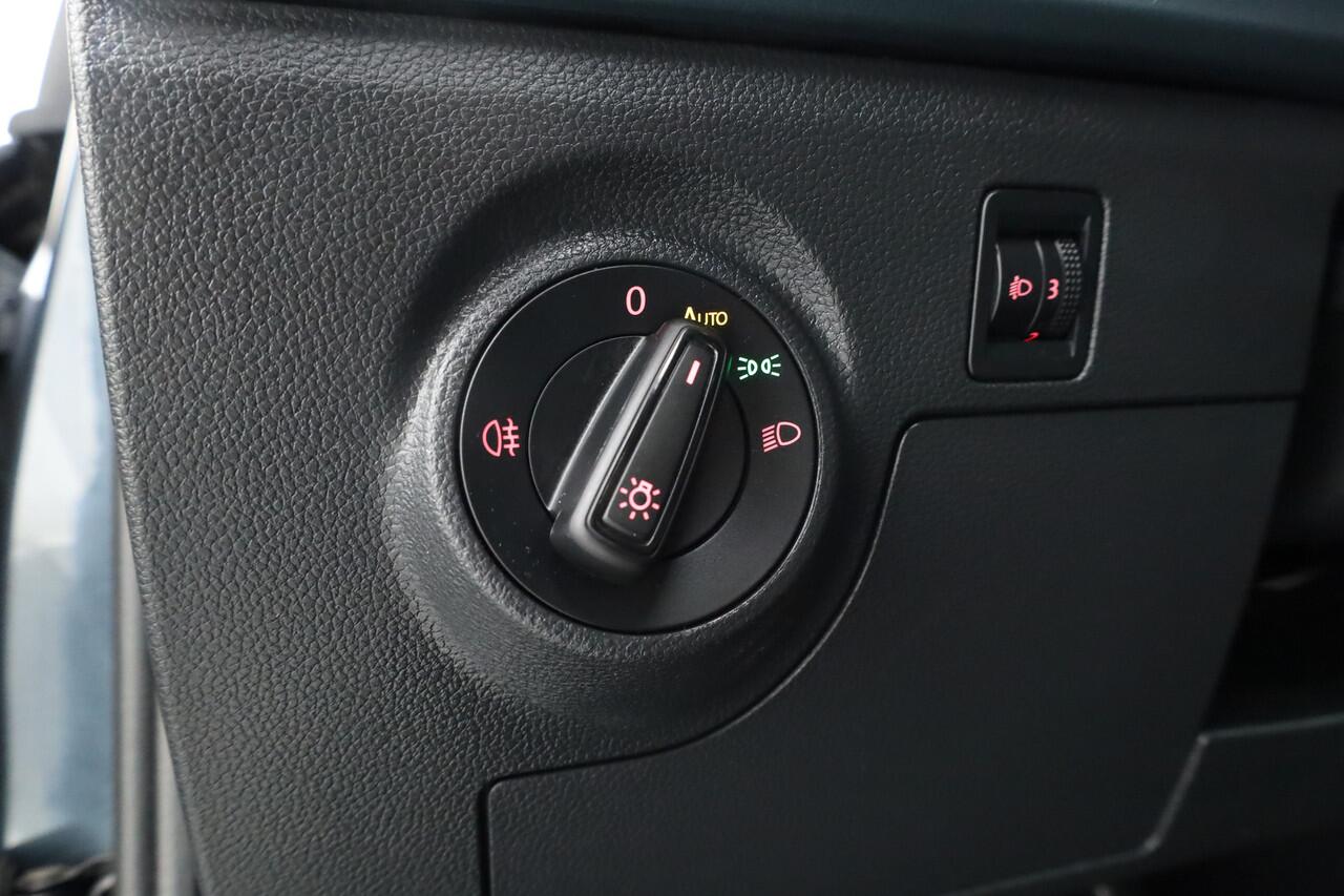 Seat Arona 1.0 TSI 95PK Xperience | Apple CarPlay | Keyless | Stoelverw. | Cruise | Clima | LED | PDC A