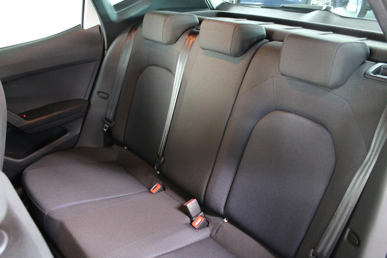 Seat Arona 1.0 TSI FR / 18'' LMV / FULL LED /