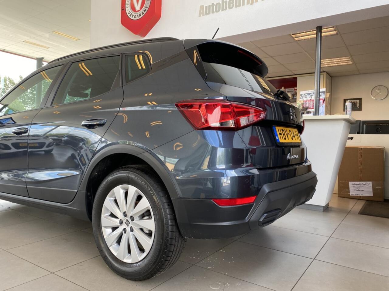 Seat Arona 1.0 EcoTSI Style Automaat,Unieke Kilometerstand,Apple Carplay Android/Auto,Virtual cockpit,Spraakbediening,Parkeersensoren,Lane assist,Airco,Cruisecontrol,Nieuwstaat,16 Inch Lmv