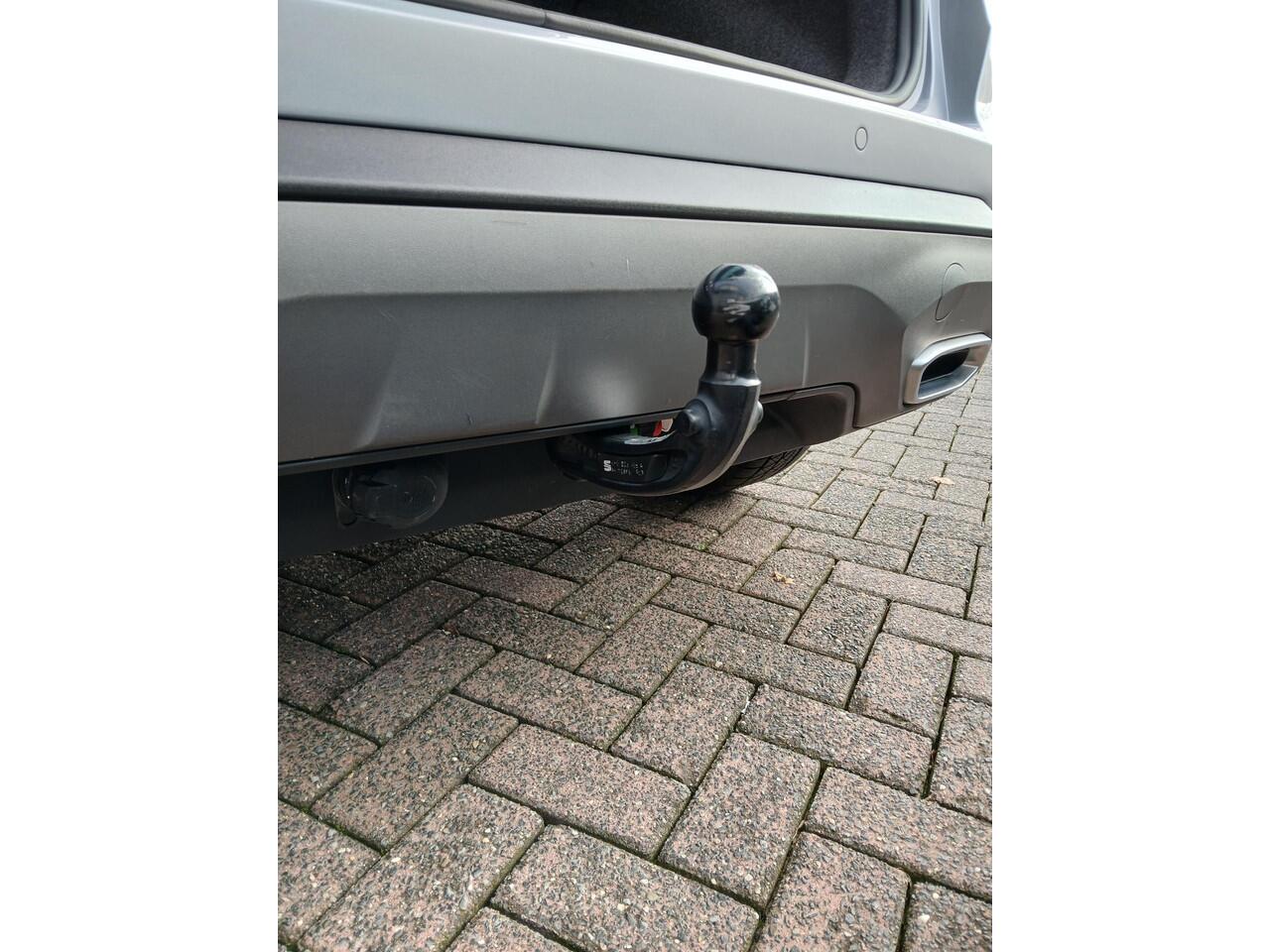 Seat Arona 1.0 TSI FR DSG-7 Business Connect + Camera + Trekhaak