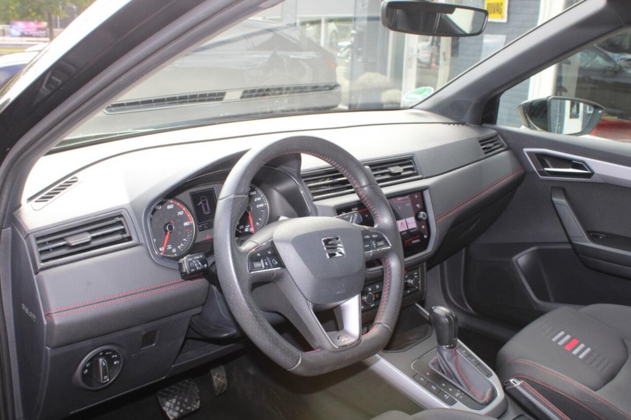 Seat Arona 1.0 TSI Excellence Intens Navi groot camera Apple Car Play 17LM