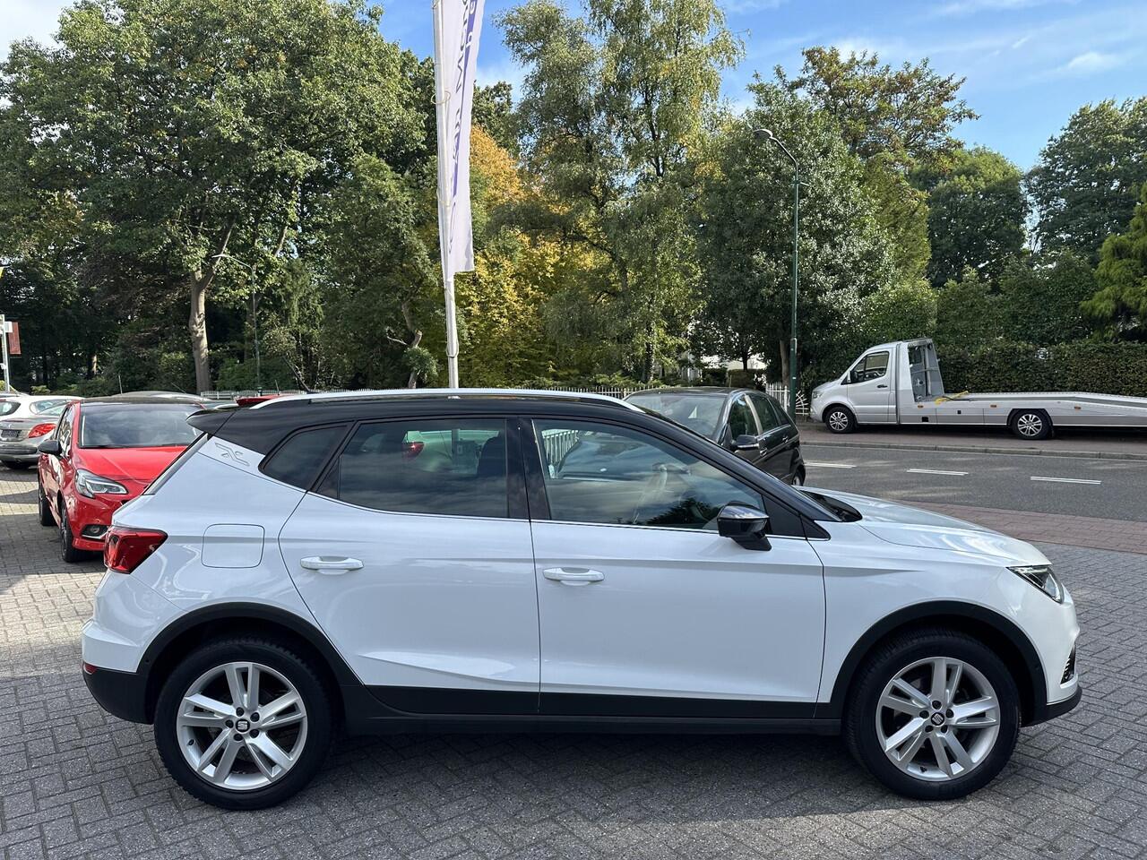 Seat Arona 1.0 TSI DSG Automaat FR Business Intense VirtualDash|ACC|Camera|CarPlay|Keyless|Trekhaak