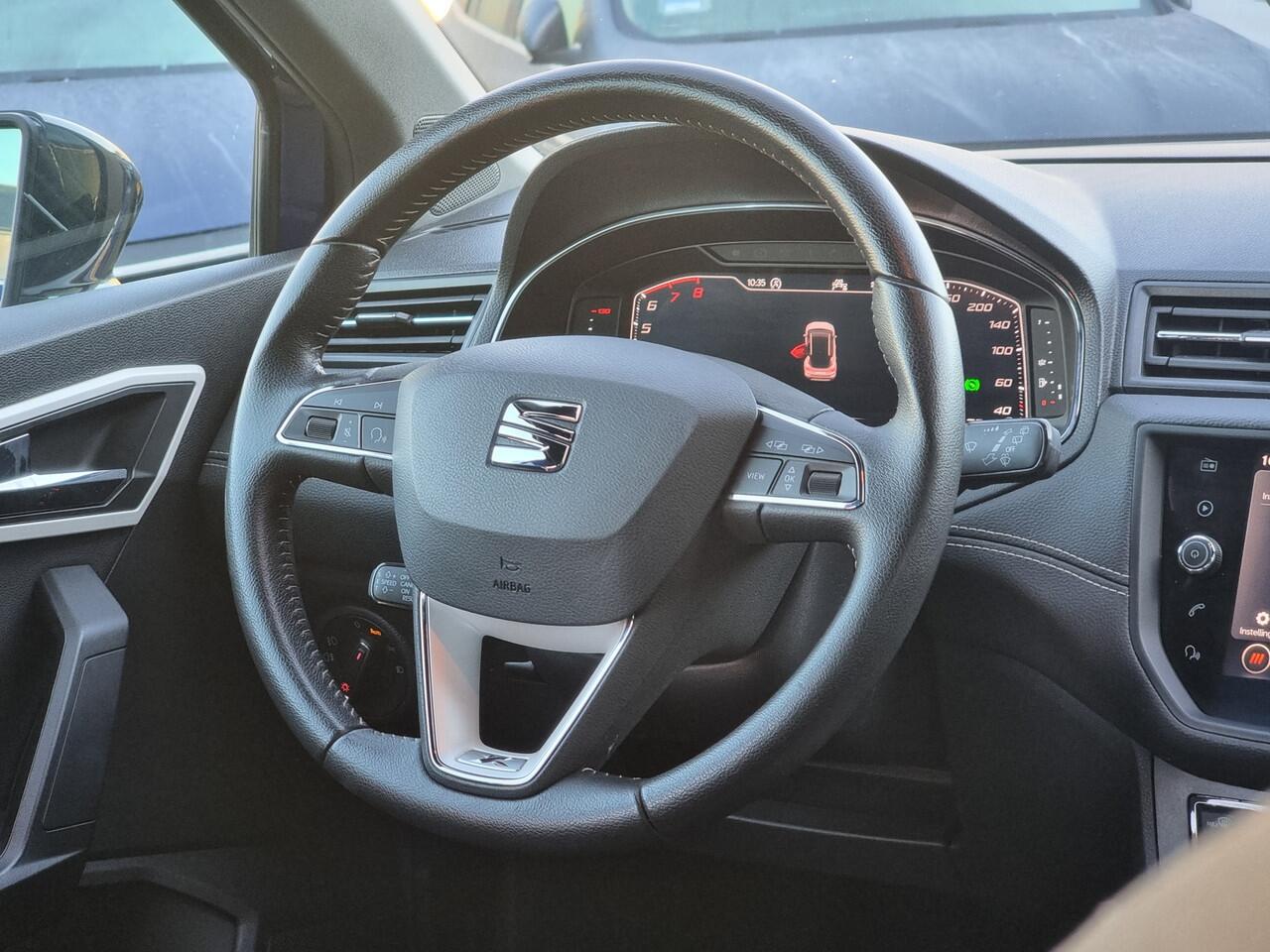 Seat Arona 1.0 TSI Style Business Intense | Digitaal dashboard | Parkeersensoren V+A | Hoge instap